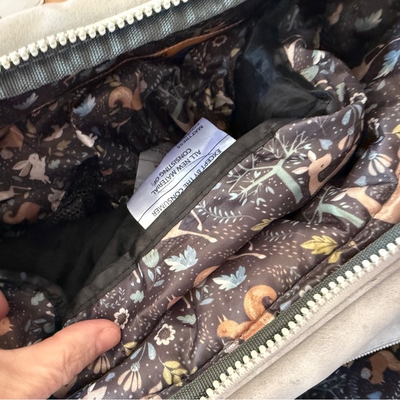 Elegant Gray Baby Bag by Bizzi Growin - Picture 10 of 13